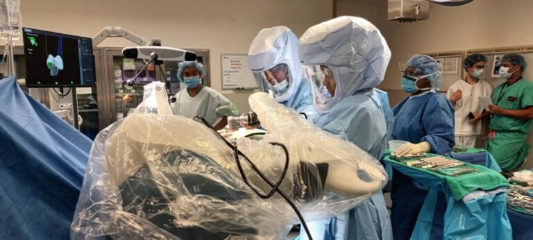 NYC Health + Hospitals/Elmhurst Begins Robotic Surgery For Hip And Knee Replacements